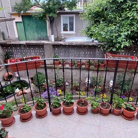 Guest House Kukera Pavel Banya Exterior foto